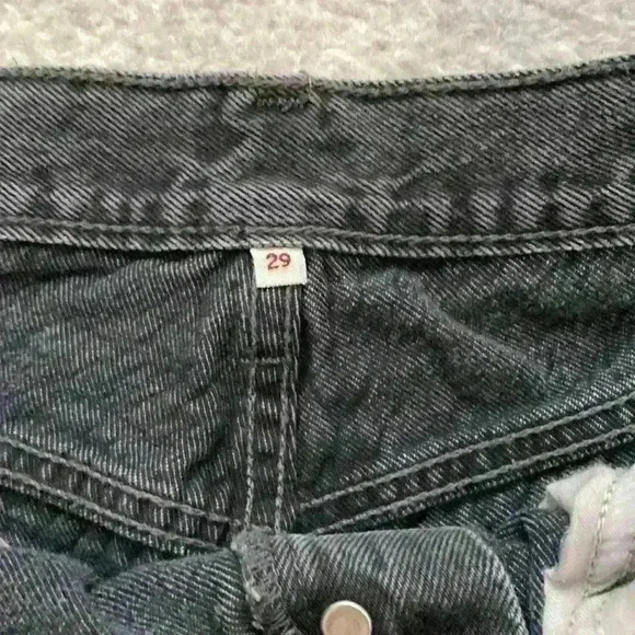 Levi cutoff shorts - Picture 4 of 6